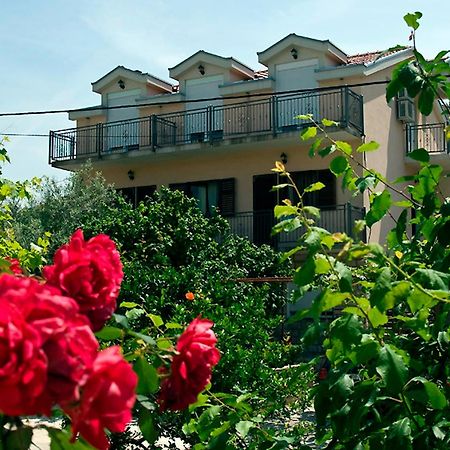 Franic Bacina Lakes Apartments Ploce  Bagian luar foto