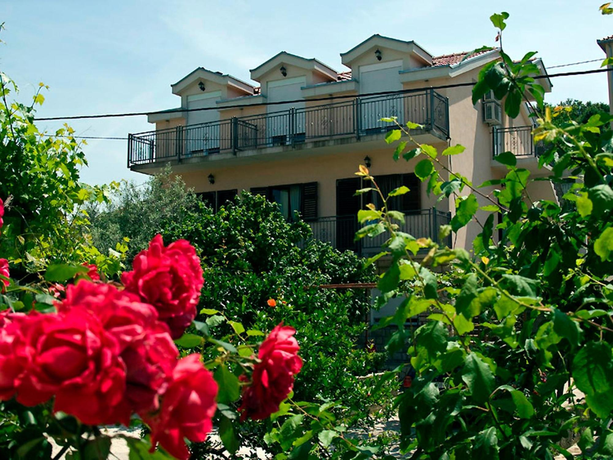 Franic Bacina Lakes Apartments Ploce  Bagian luar foto