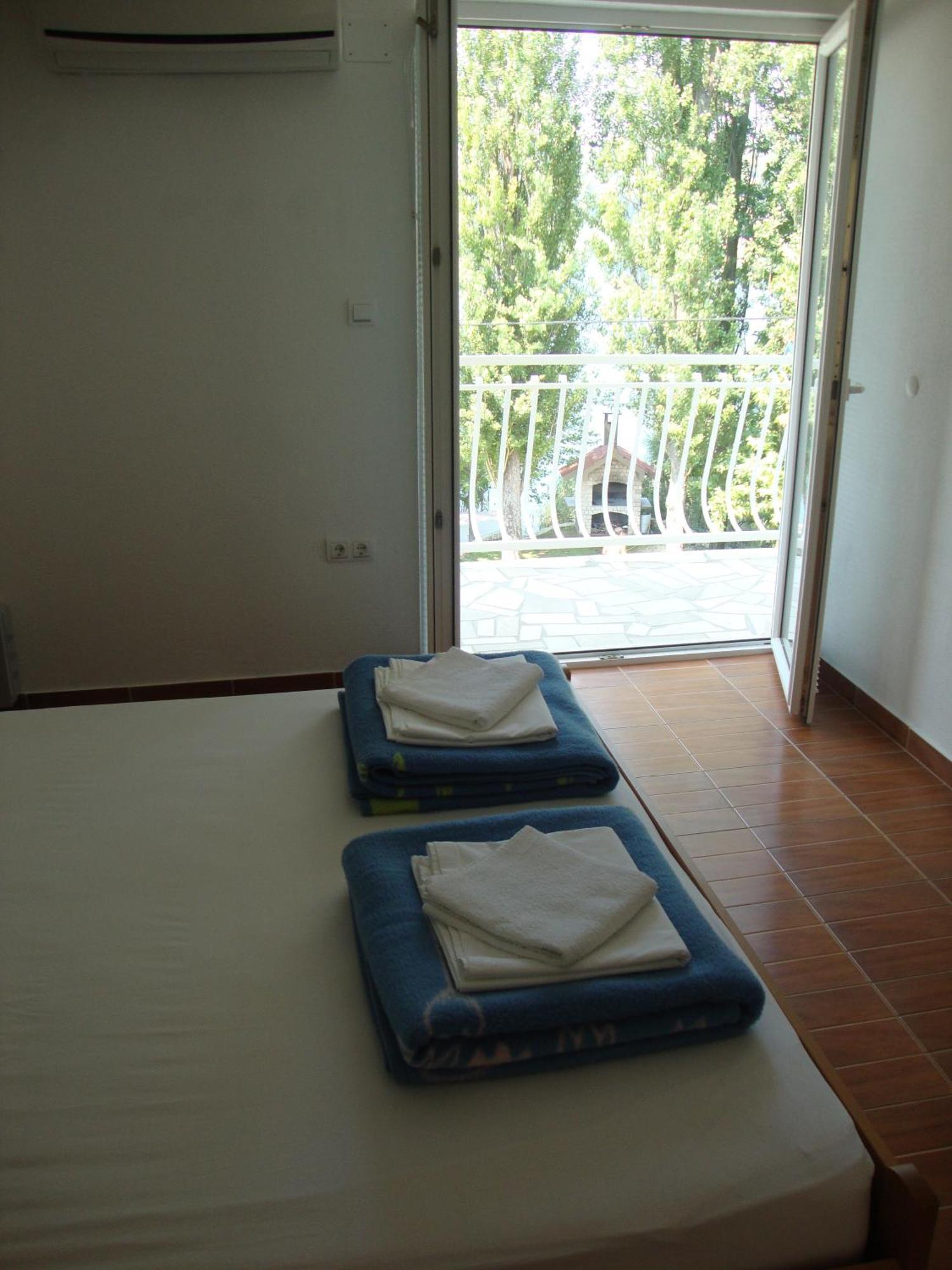 Franic Bacina Lakes Apartments Ploce  Bagian luar foto